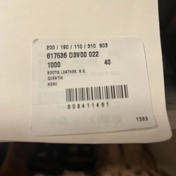 Gucci Quentin ankle boots..Size 40.Great condition. Only worn couple times.